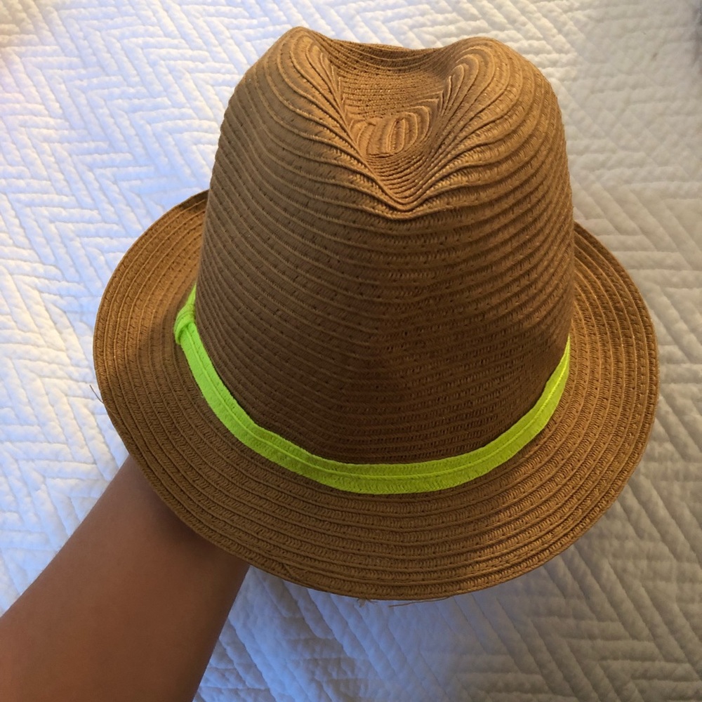 Target fedora (beach hat)